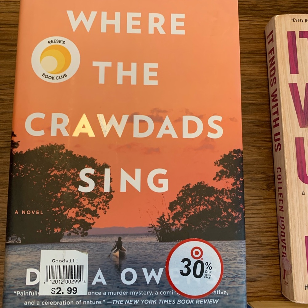 Books - Picture 2 of 6